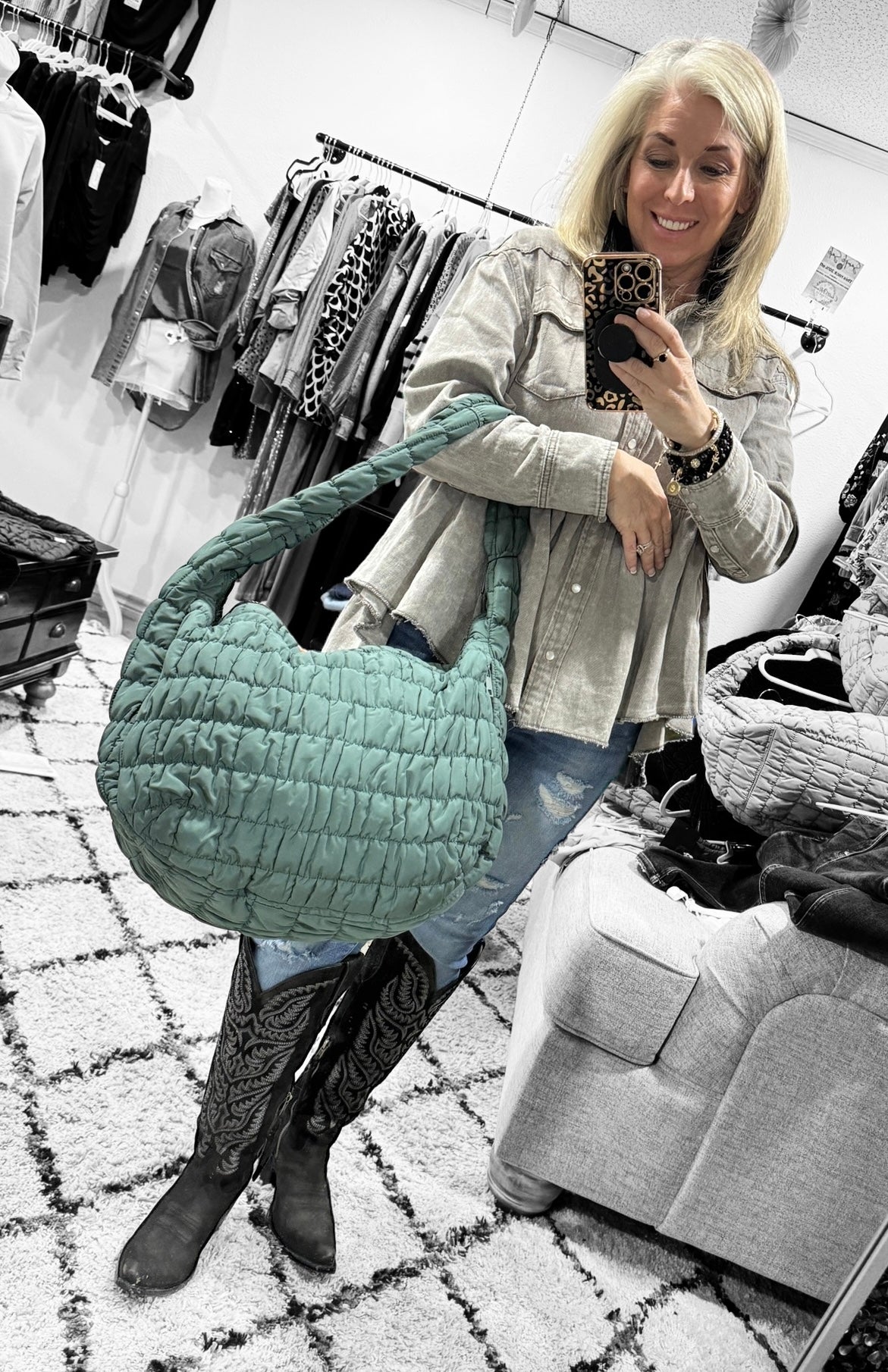 CozyMama Carryall - Quilted Comfort Bag